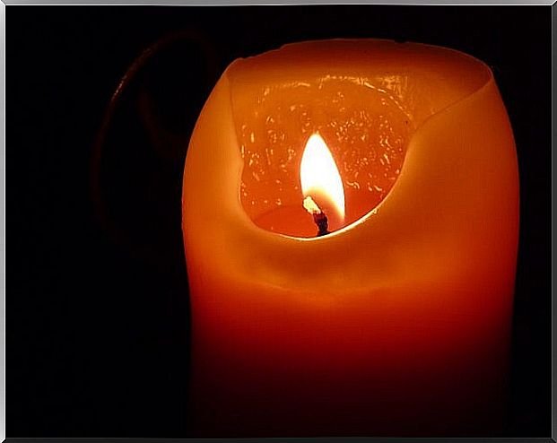 candle-197248_640