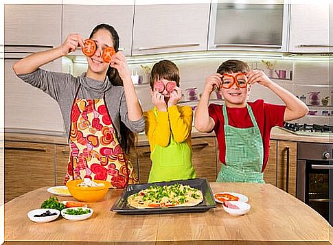 Pizza is one of the favorite foods for children.